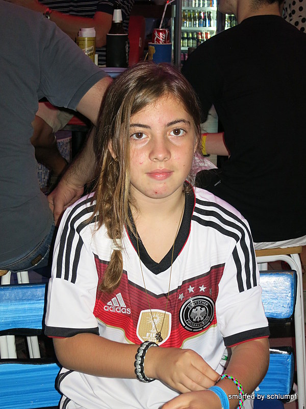 2014-08-15  Smurf Bar