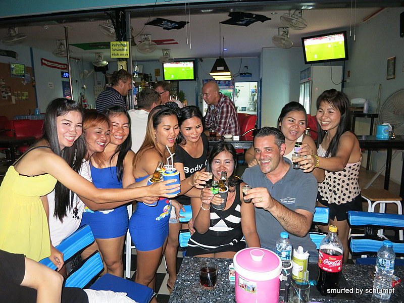 2014-08-15  Smurf Bar