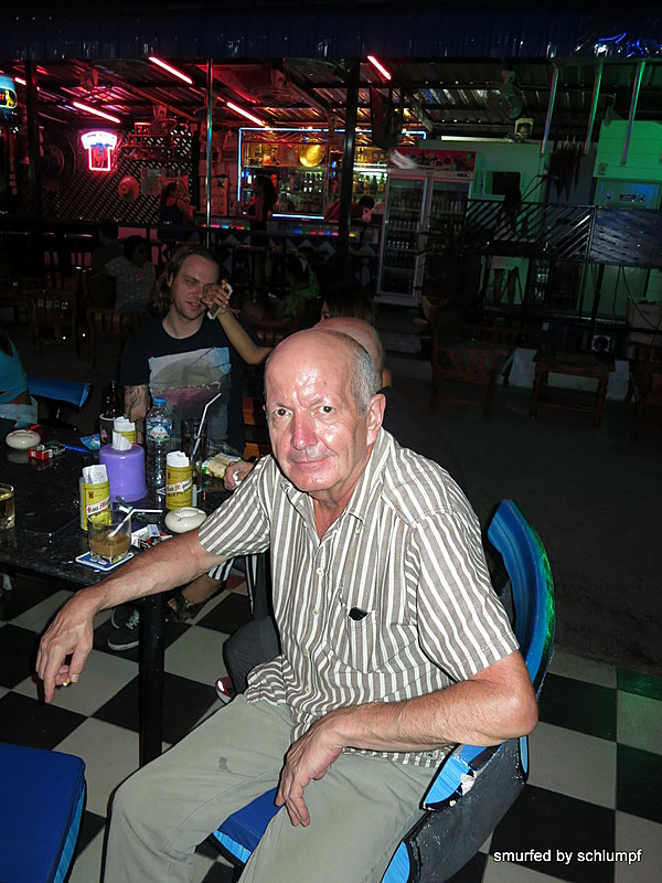 2014-08-15  Smurf Bar