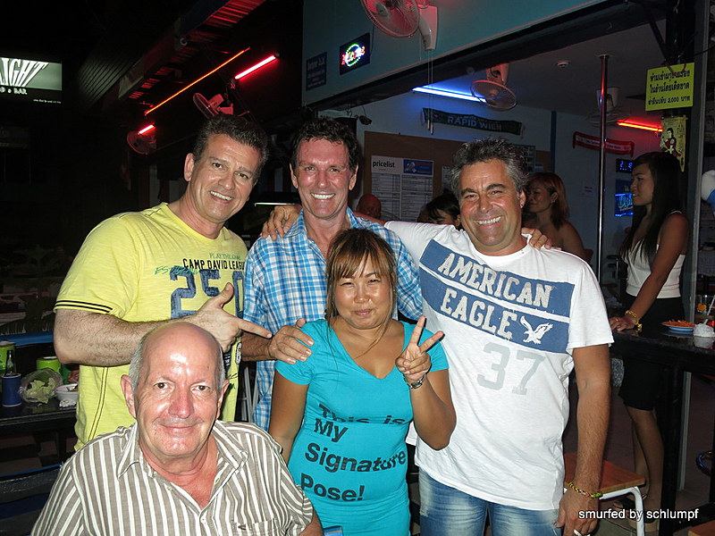 2014-08-15  Smurf Bar