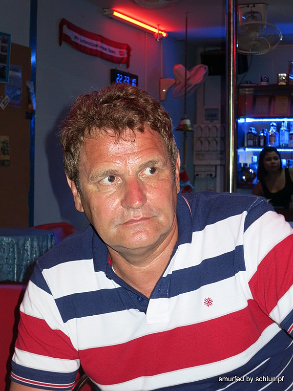 2014-08-16  Smurf Bar