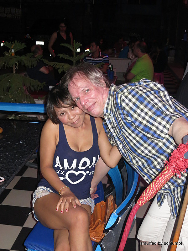 2014-08-17  Smurf Bar