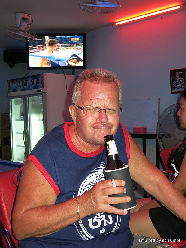 2014-08-17  Smurf Bar