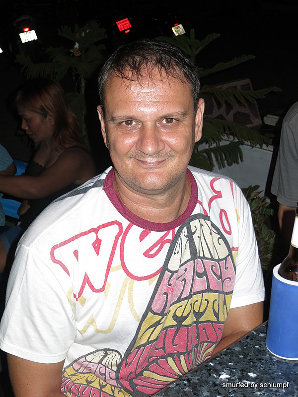 2014-08-17  Smurf Bar