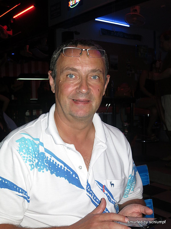 2014-08-20  Smurf Bar