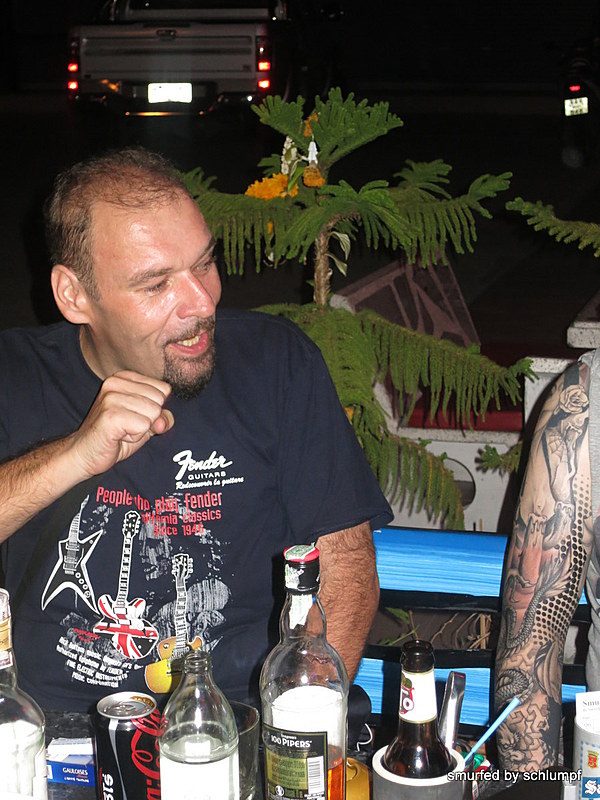 2014-08-20  Smurf Bar