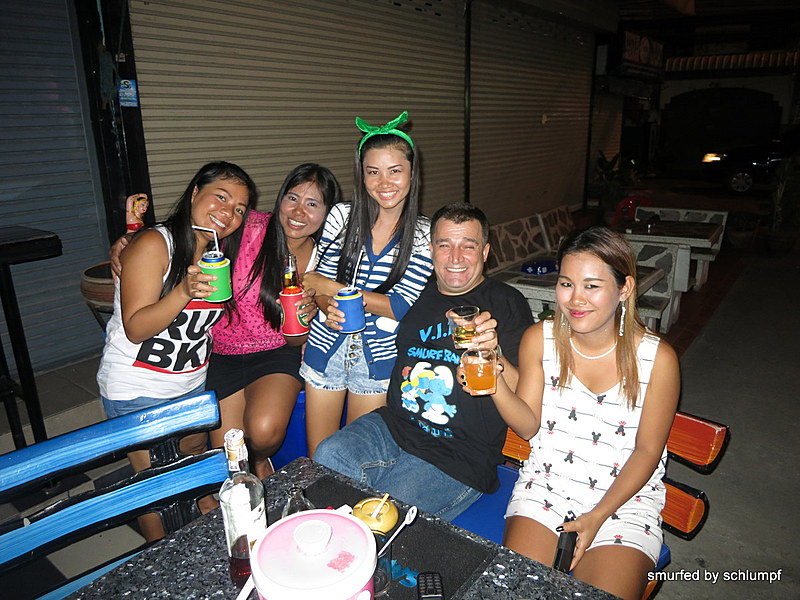 2014-08-22 Smurf Bar