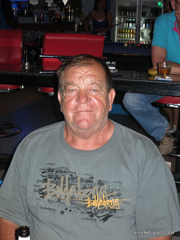 2014-08-22 Smurf Bar