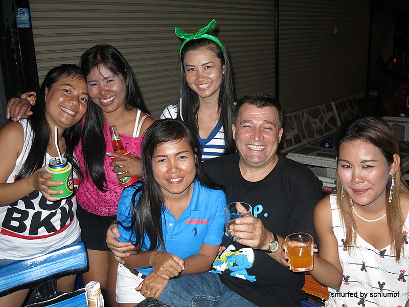 2014-08-22 Smurf Bar