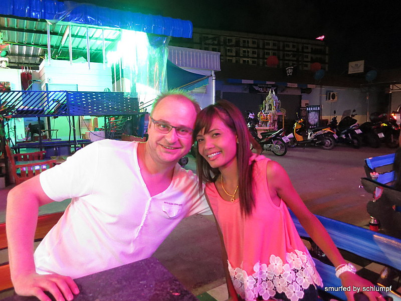 2014-08-23 Smurf Bar