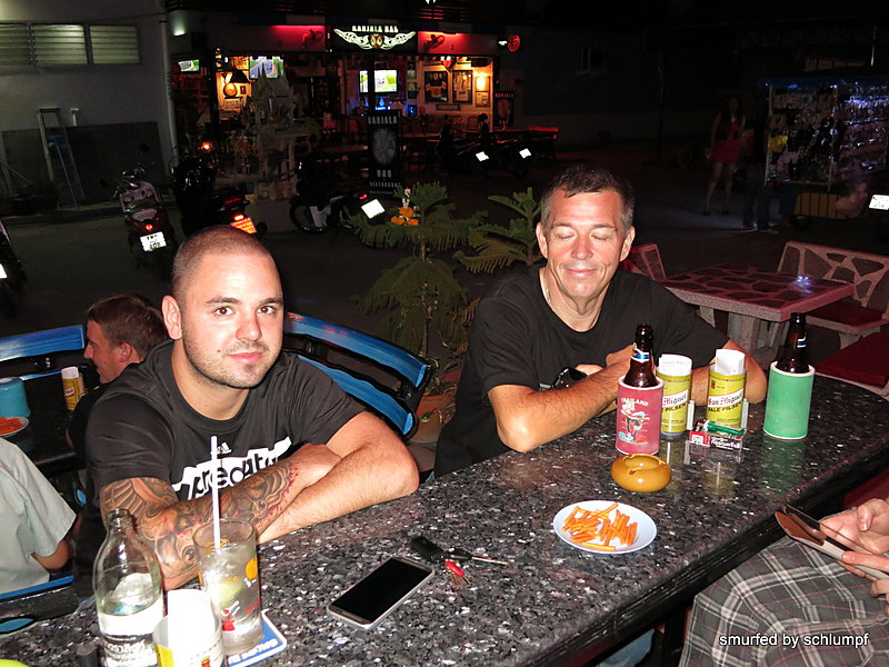 2014-08-24  Smurf Bar