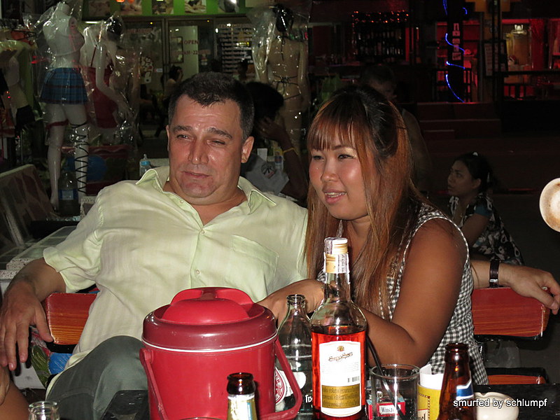 2014-08-24  Smurf Bar