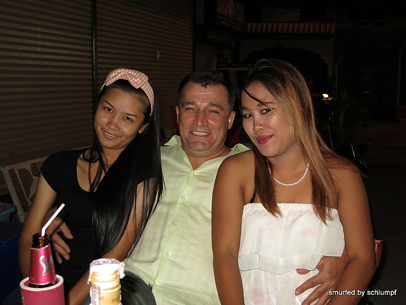 2014-08-24  Smurf Bar