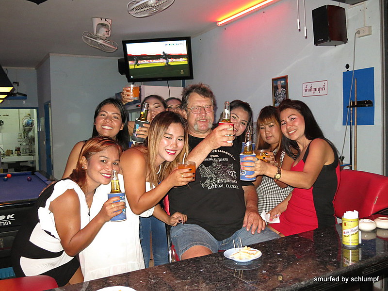 2014-08-24  Smurf Bar