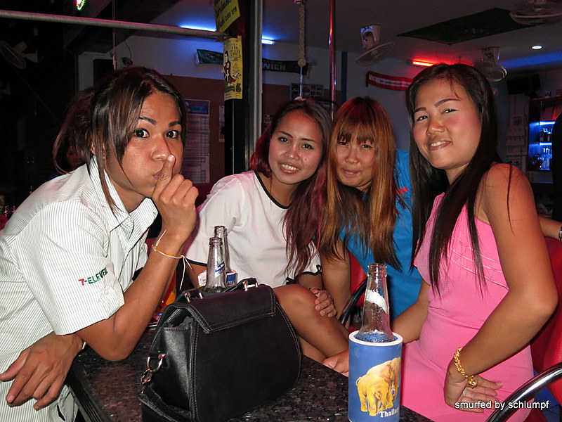 2014-08-25  Smurf Bar