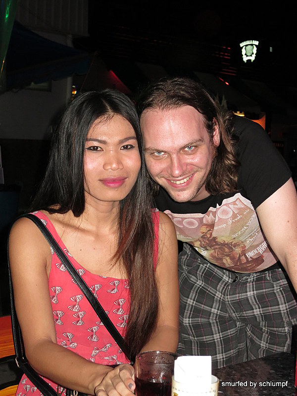 2014-08-25  Smurf Bar