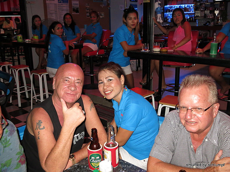 2014-08-25  Smurf Bar