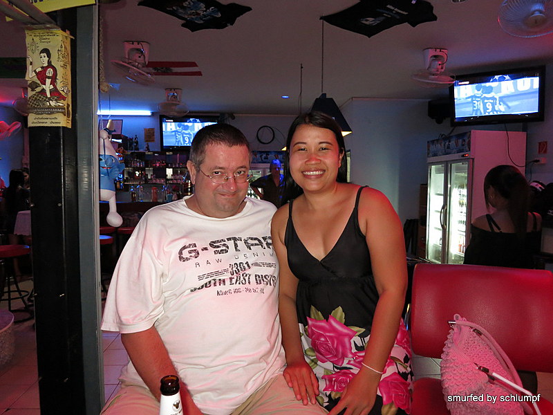 2014-08-27  Smurf Bar