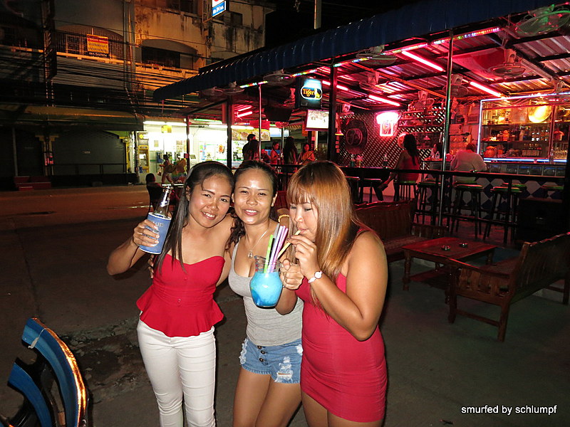 2014-08-27  Smurf Bar