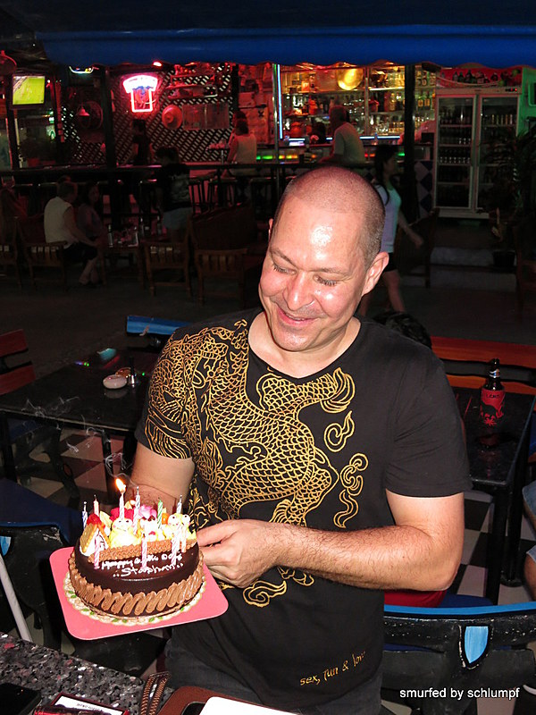 2014-08-28  Smurf Bar