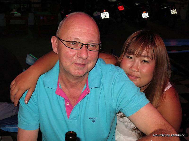 2014-08-28  Smurf Bar