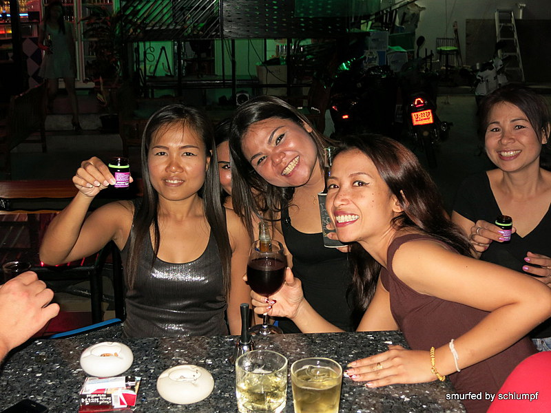 2014-08-28  Smurf Bar