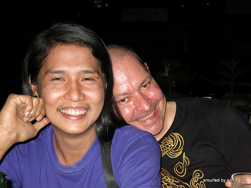 2014-08-28  Smurf Bar