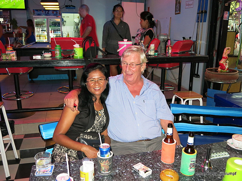 2014-08-29  Smurf Bar