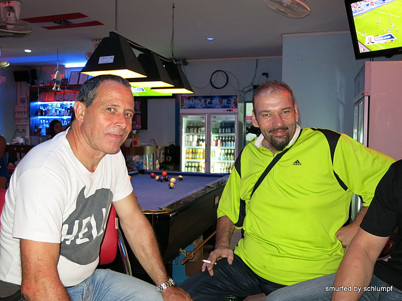 2014-08-29  Smurf Bar