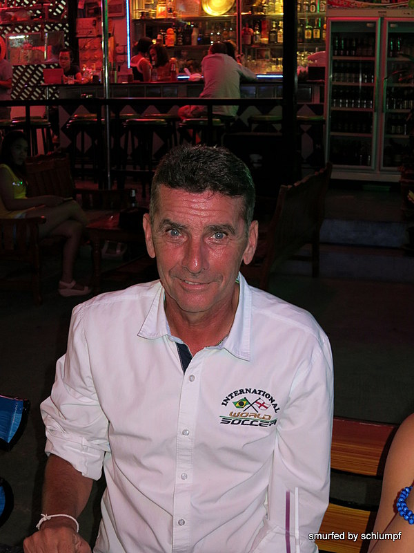 2014-08-30  Smurf Bar