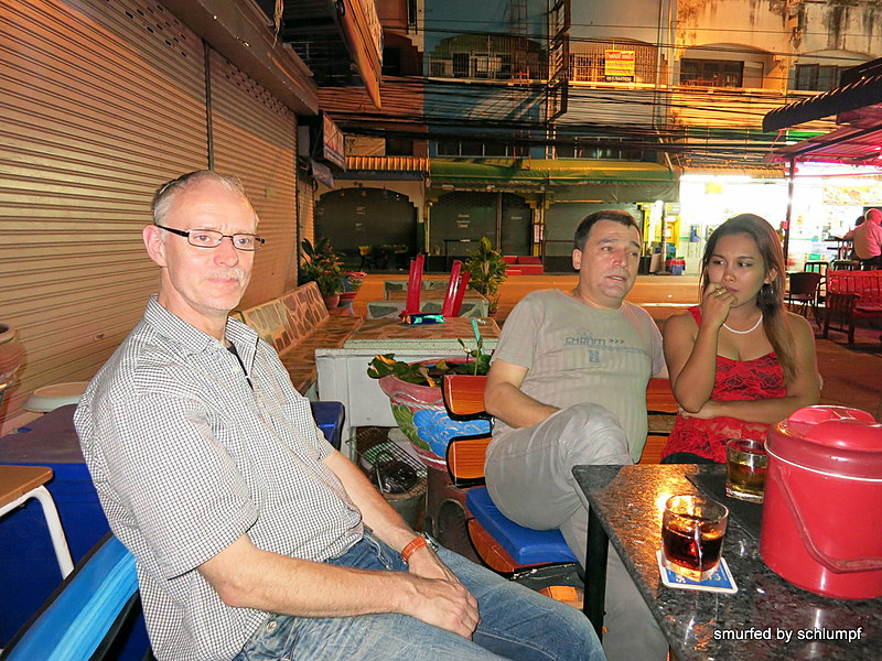 2014-08-31  Smurf Bar