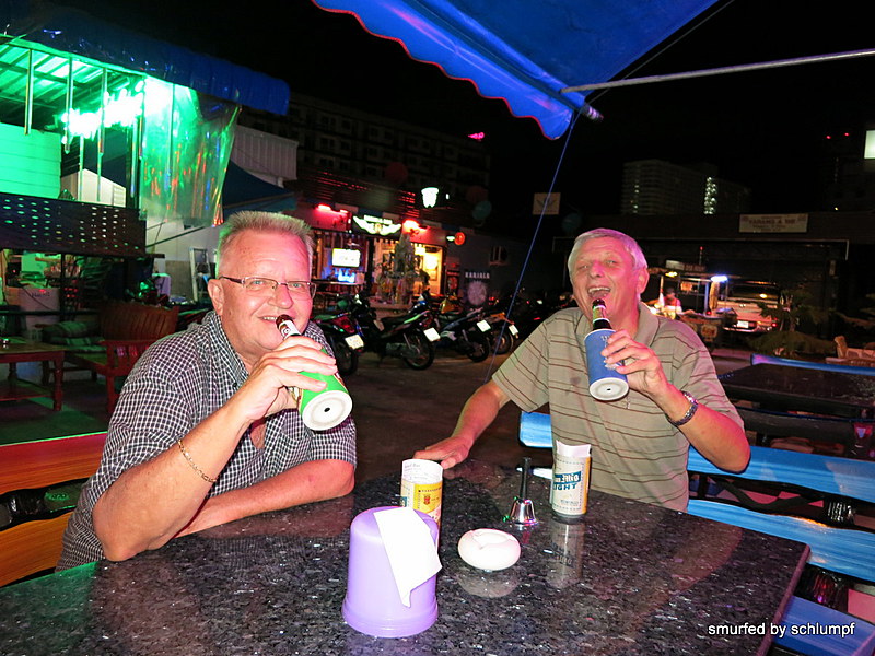 2014-08-31  Smurf Bar