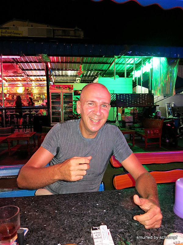 2014-08-31  Smurf Bar