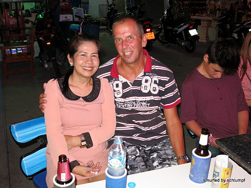 2014-09-02  Smurf Bar