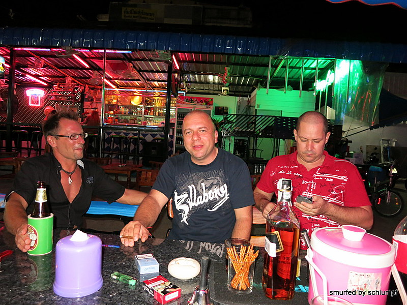 2014-09-02  Smurf Bar