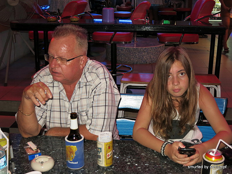 2014-09-02  Smurf Bar