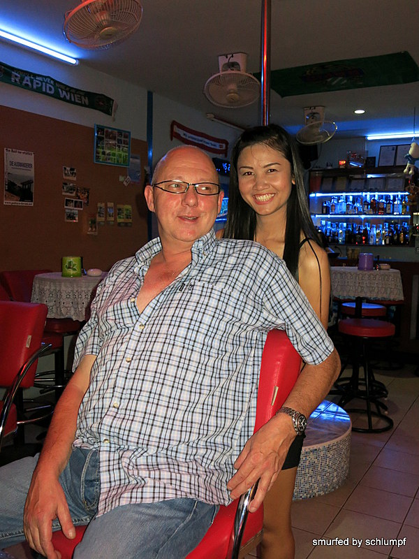 2014-09-02  Smurf Bar