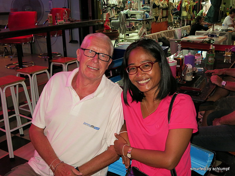 2014-09-02  Smurf Bar