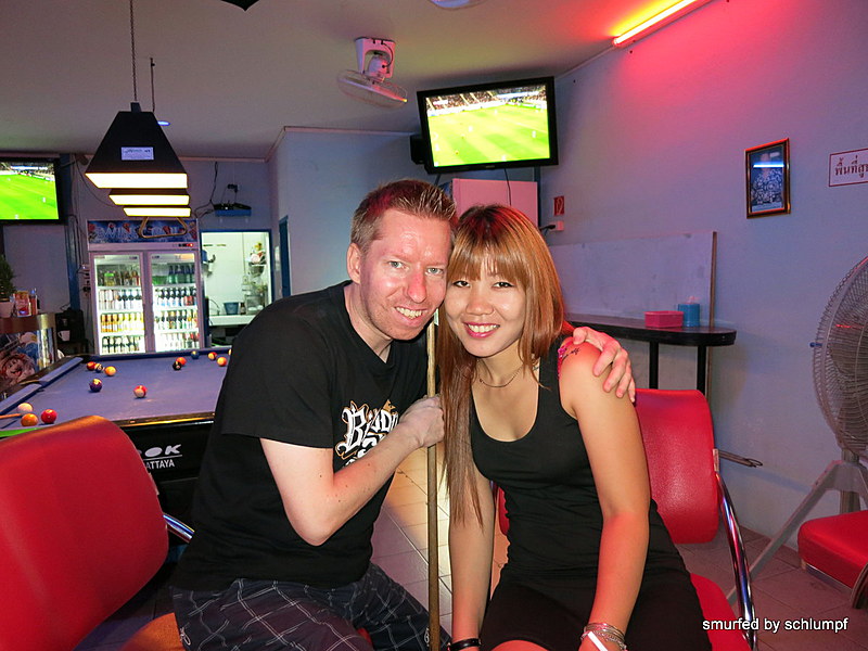 2014-09-03  Smurf Bar