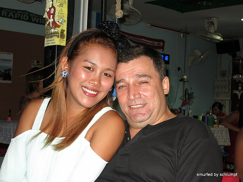 2014-09-04  Smurf Bar