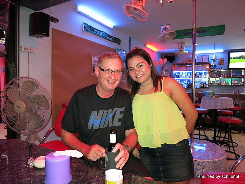 2014-09-04  Smurf Bar