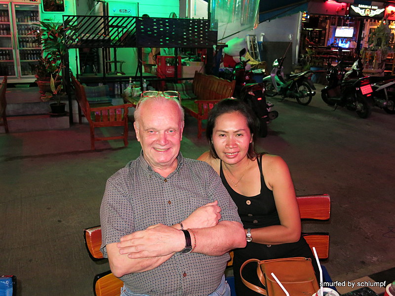 2014-09-04  Smurf Bar