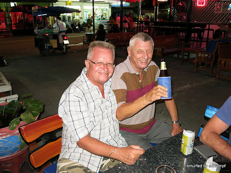 2014-09-04  Smurf Bar