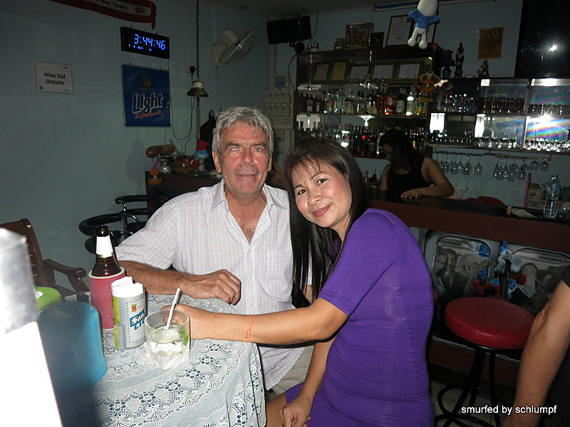 2014-09-06  Smurf Bar