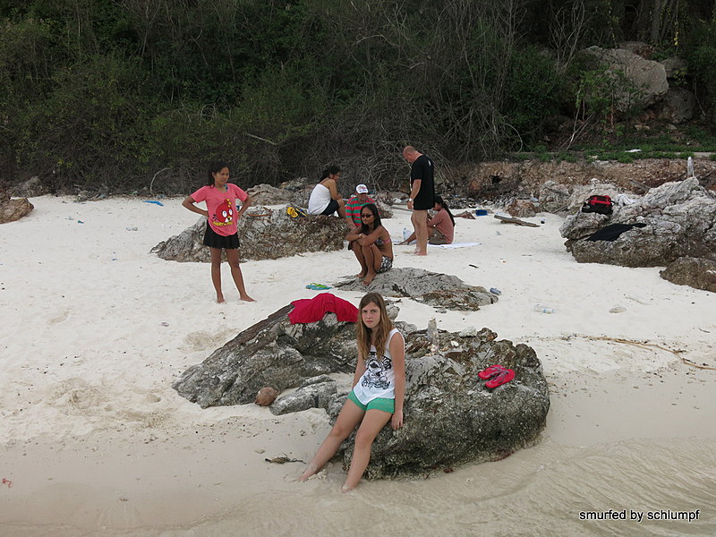 2014-09-06  Smurf Bar