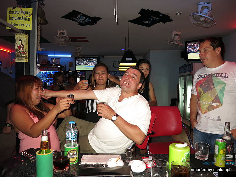 2014-09-07  Smurf Bar