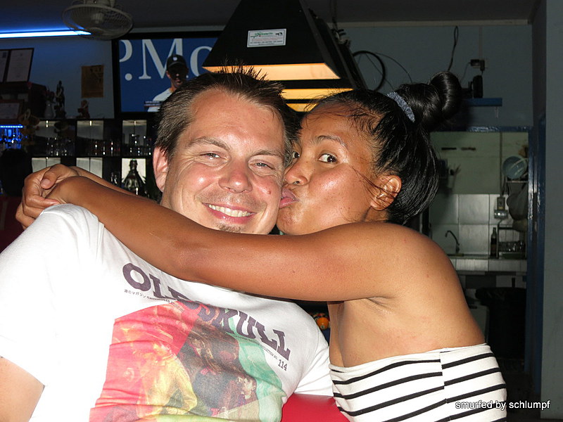 2014-09-07  Smurf Bar