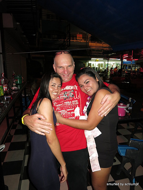 2014-09-07  Smurf Bar