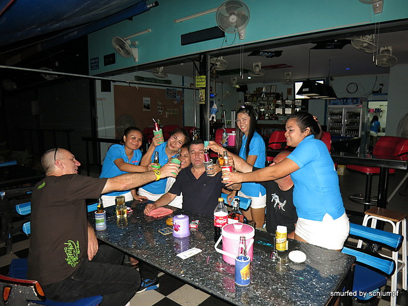 2014-09-08  Smurf Bar