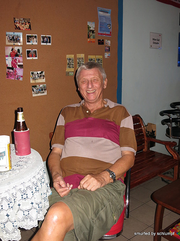 2014-09-09  Smurf Bar